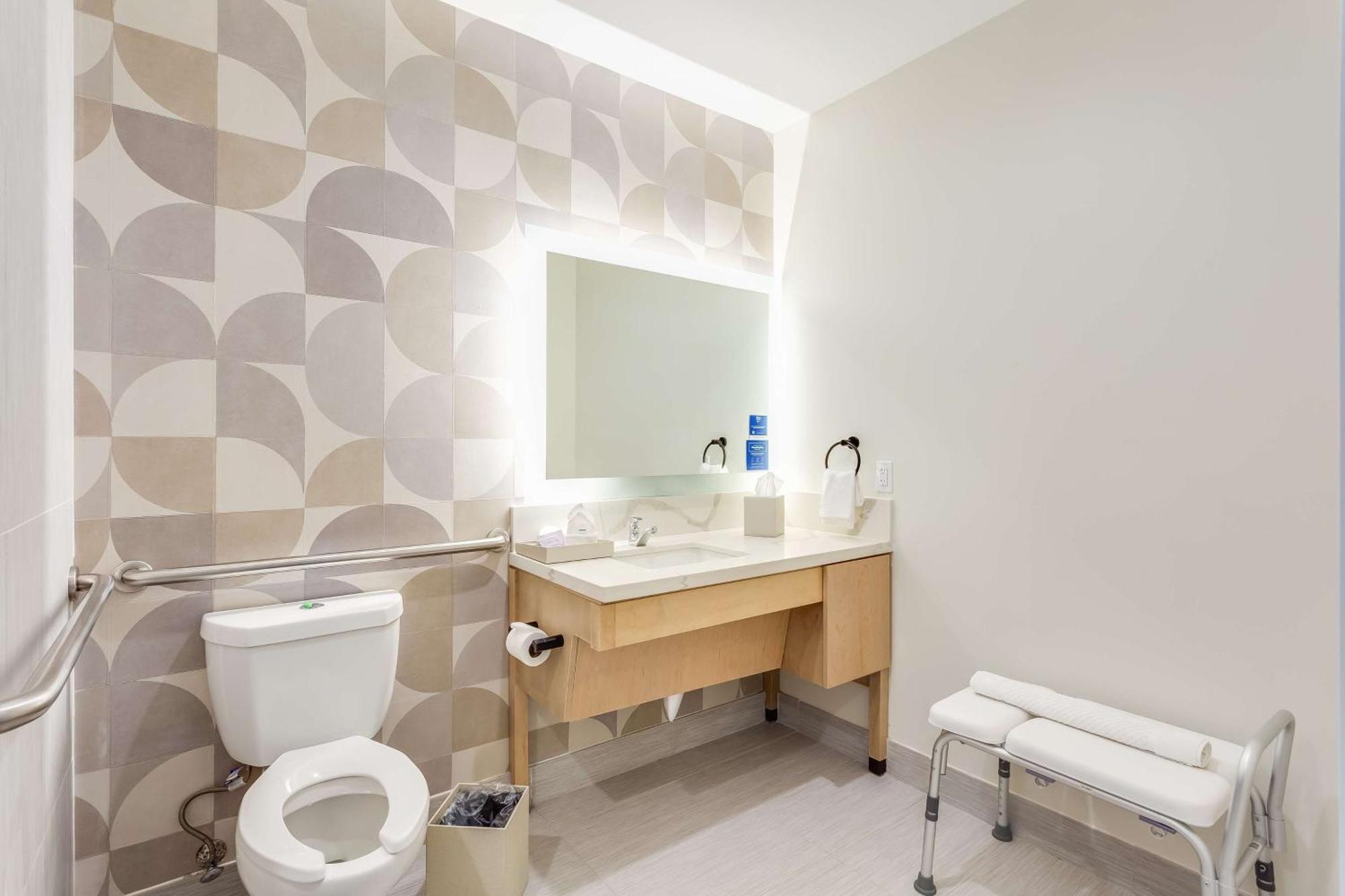 Serena Miami, Tapestry Collection By Hilton Aventura
